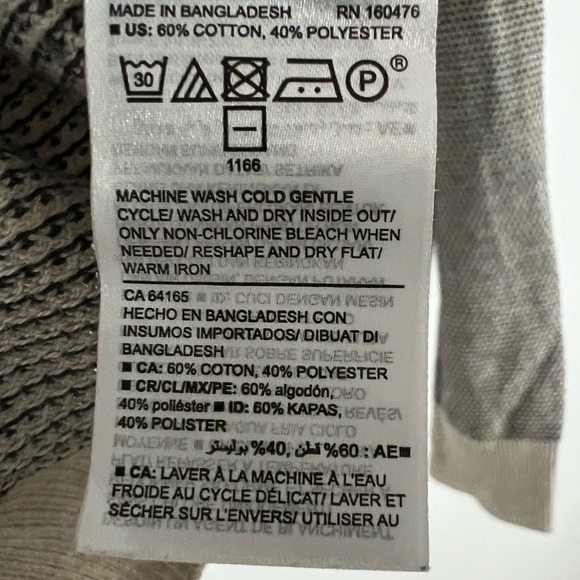 OLD NAVY men’s crewneck sweater - Picture 2 of 3